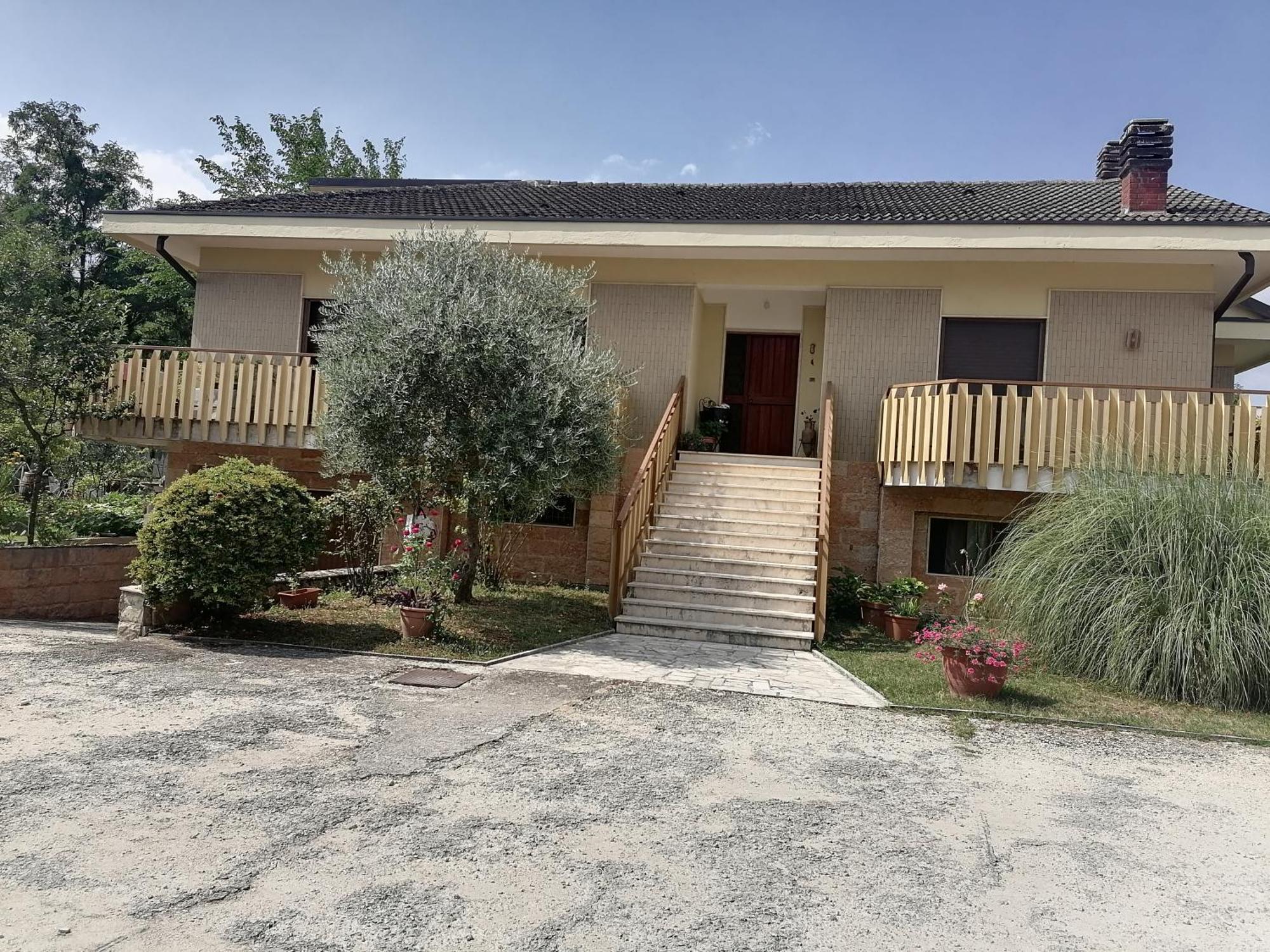 B&B Villaggio Sole Sulmona Luaran gambar